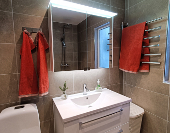 renovering_badrum_dusch_wc_kommod_2023